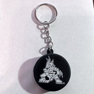 NWOT Arizona Coyotes Foam Rubber Puck Keychain Licensed